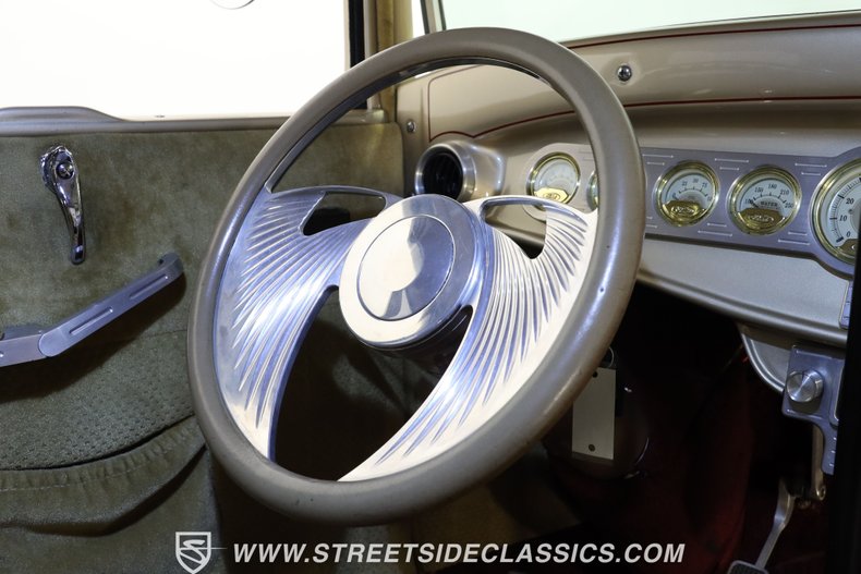 Unknown-Model-a-1930-Champagne-Metallic-Gold-42