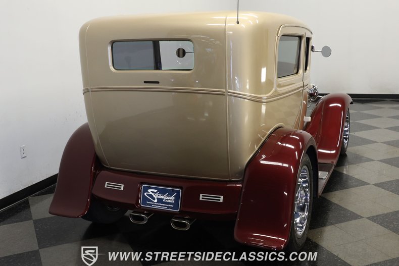 Unknown-Model-a-1930-Champagne-Metallic-Gold-8