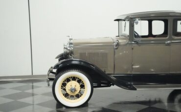 Unknown-Model-a-1930-Chicka-Drab-Tan-5