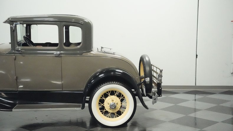 Unknown-Model-a-1930-Chicka-Drab-Tan-6