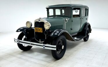 Unknown-Model-a-1930-Elkpoint-Green-Tan-7