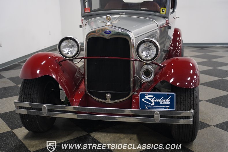 Unknown-Model-a-1930-Gray-Brown-12