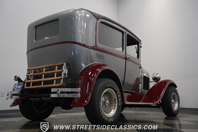 Unknown-Model-a-1930-Gray-Brown-3