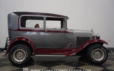 Unknown-Model-a-1930-Gray-Brown-32