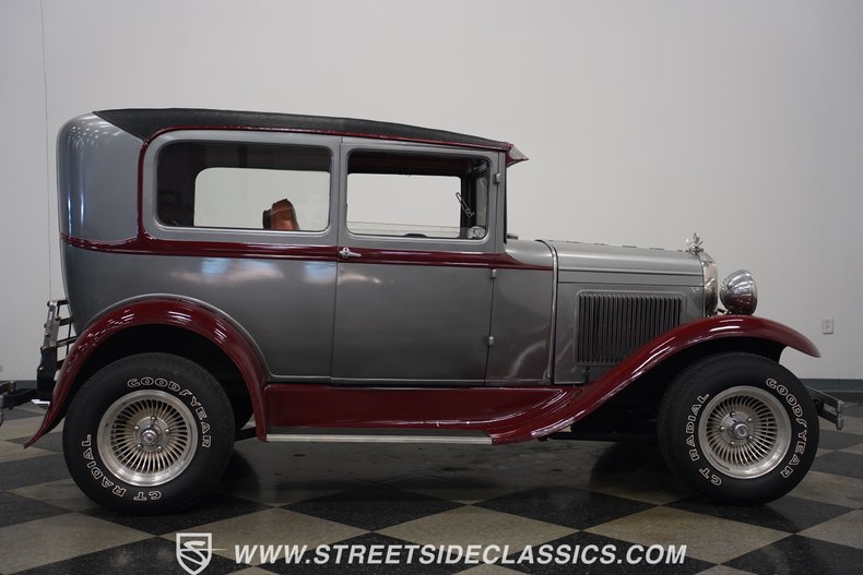Unknown-Model-a-1930-Gray-Brown-32
