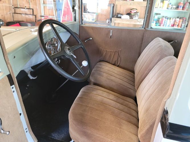 Unknown-Model-a-1930-Gray-Tan-15