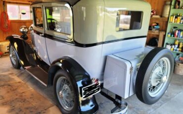Unknown-Model-a-1930-Gray-Tan-3