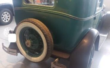 Unknown-Model-a-1930-Green-5