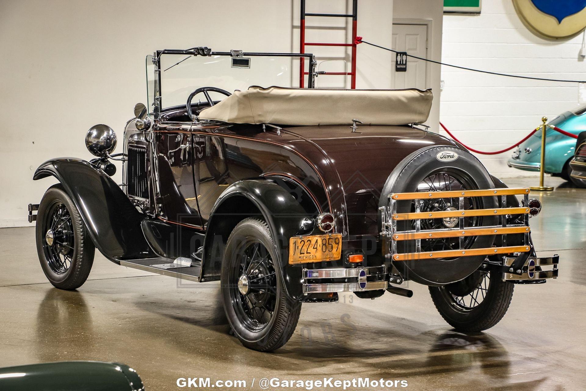 Unknown-Model-a-1930-Thorn-Brown-Black-21