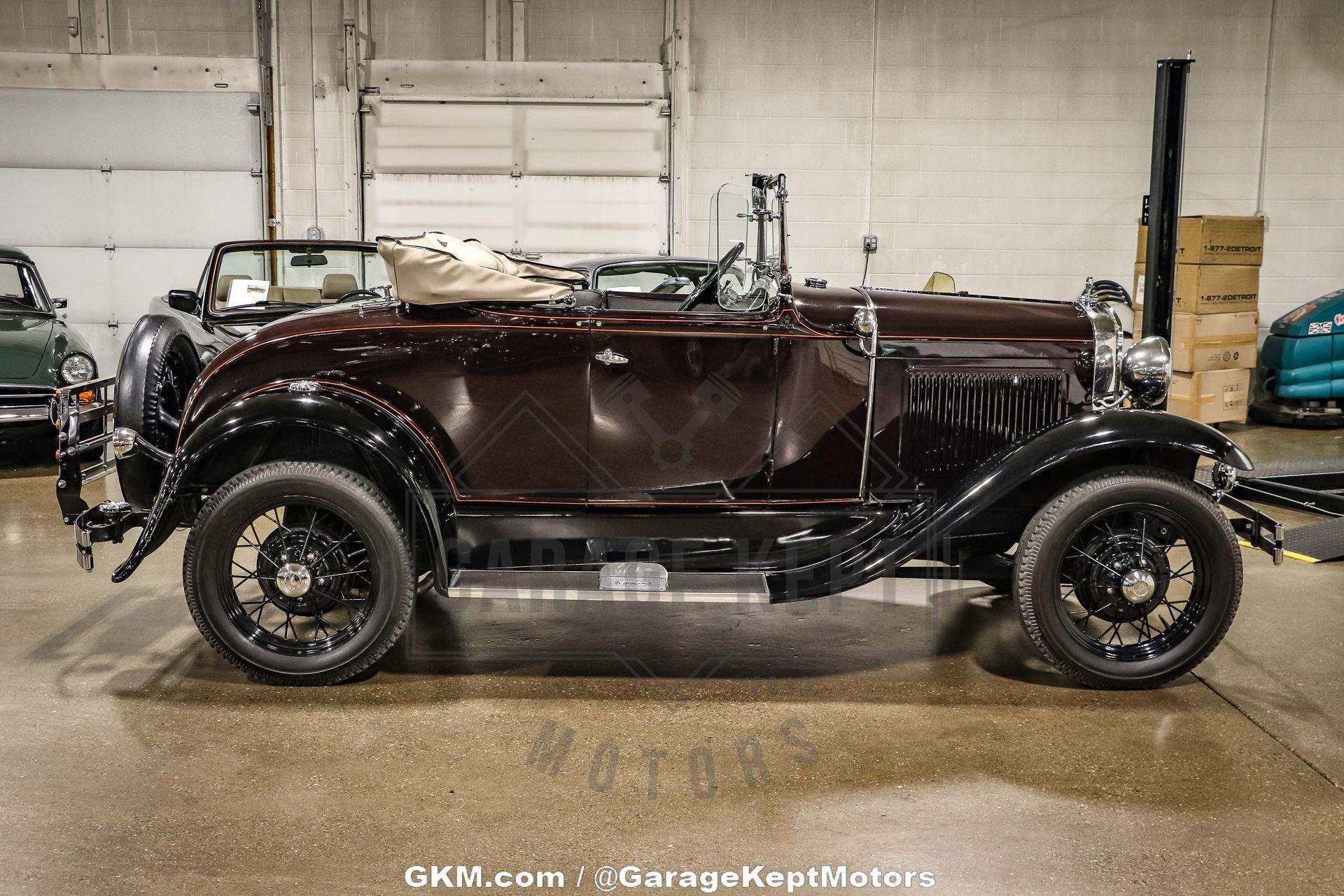 Unknown-Model-a-1930-Thorn-Brown-Black-23