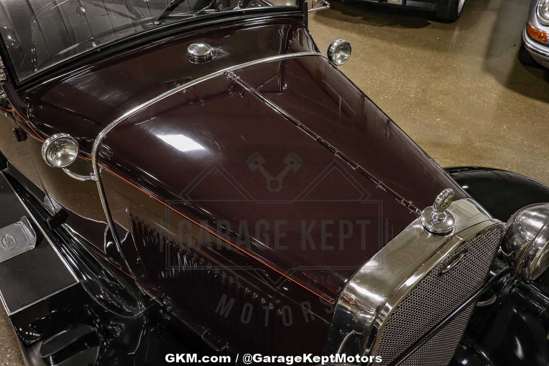 Unknown-Model-a-1930-Thorn-Brown-Black-28