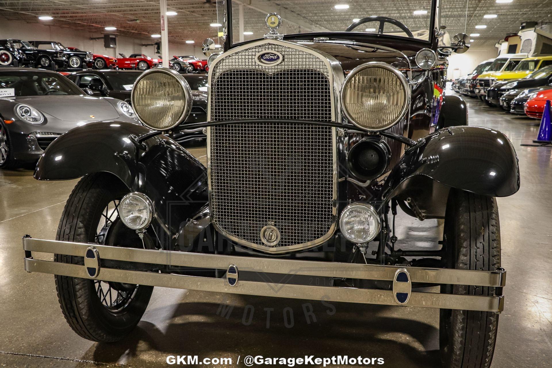 Unknown-Model-a-1930-Thorn-Brown-Black-30
