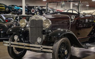 Unknown-Model-a-1930-Thorn-Brown-Black-32