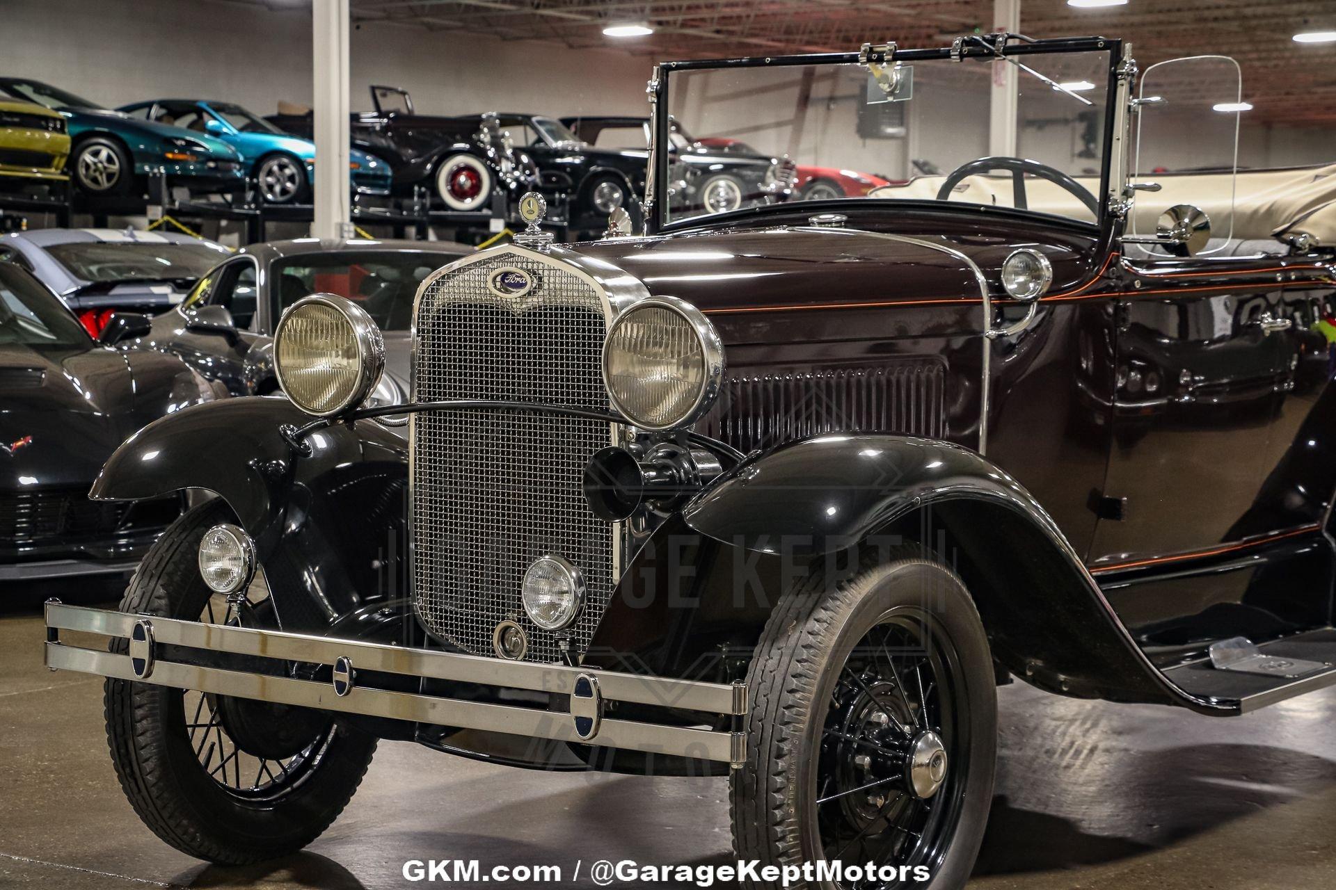 Unknown-Model-a-1930-Thorn-Brown-Black-32