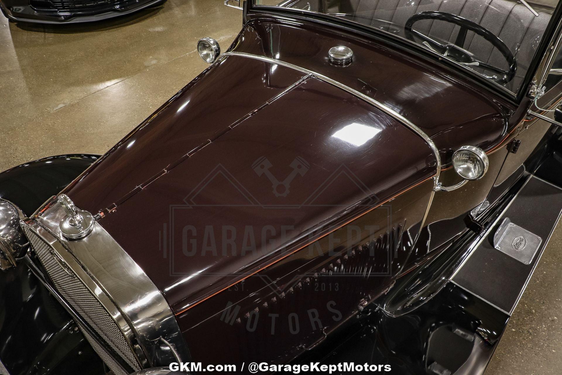 Unknown-Model-a-1930-Thorn-Brown-Black-34