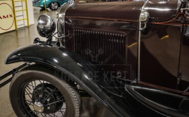 Unknown-Model-a-1930-Thorn-Brown-Black-38
