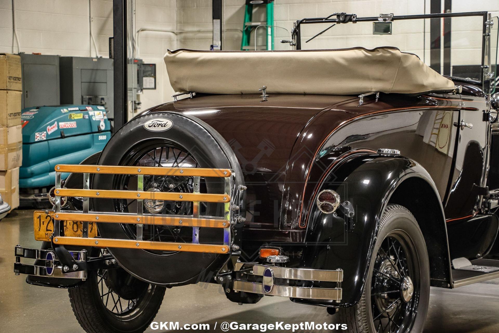 Unknown-Model-a-1930-Thorn-Brown-Black-45