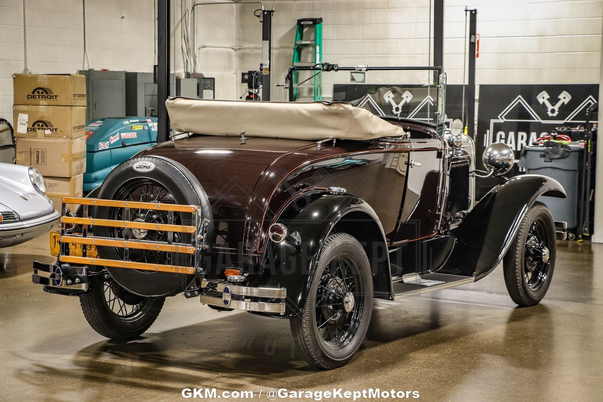 Unknown-Model-a-1930-Thorn-Brown-Black-47