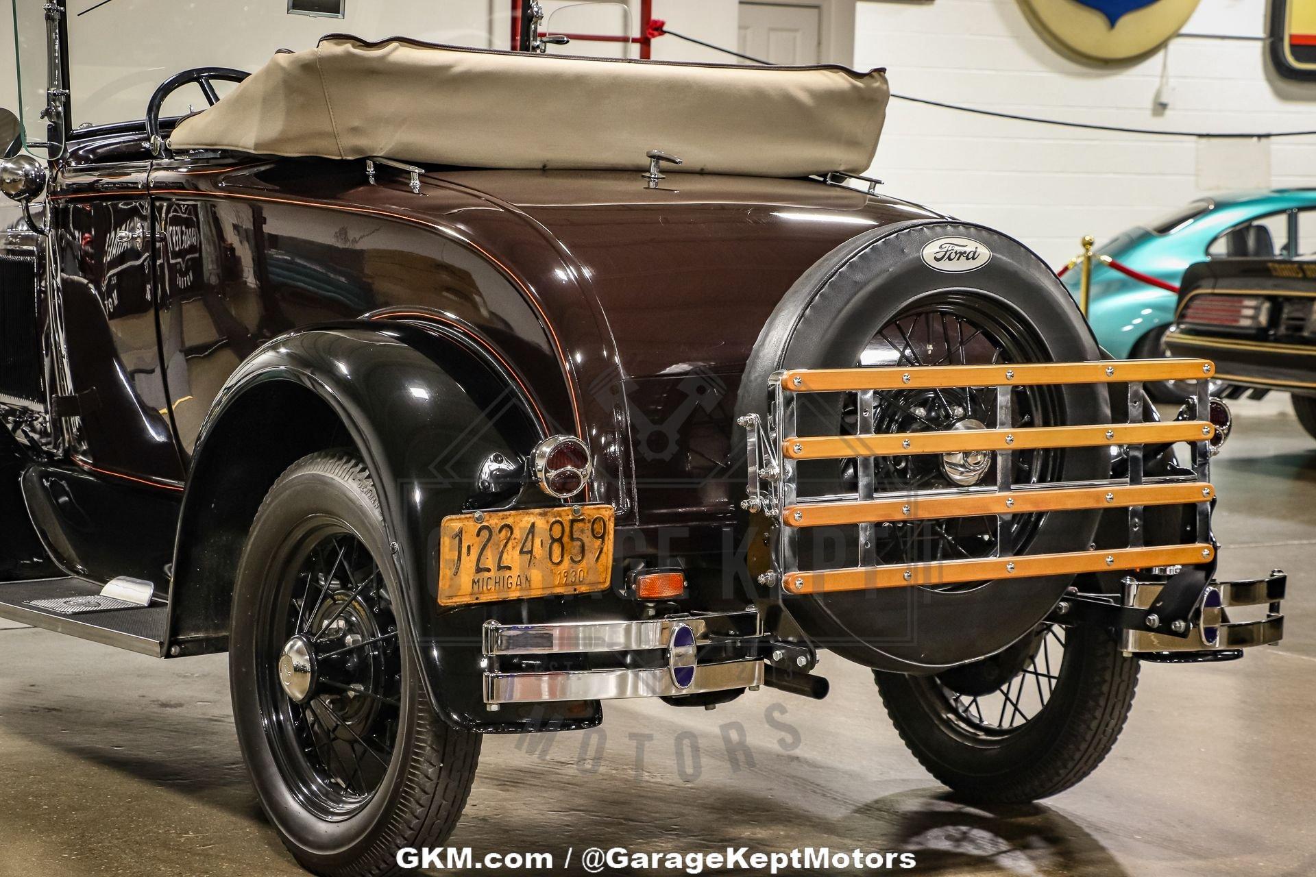 Unknown-Model-a-1930-Thorn-Brown-Black-7