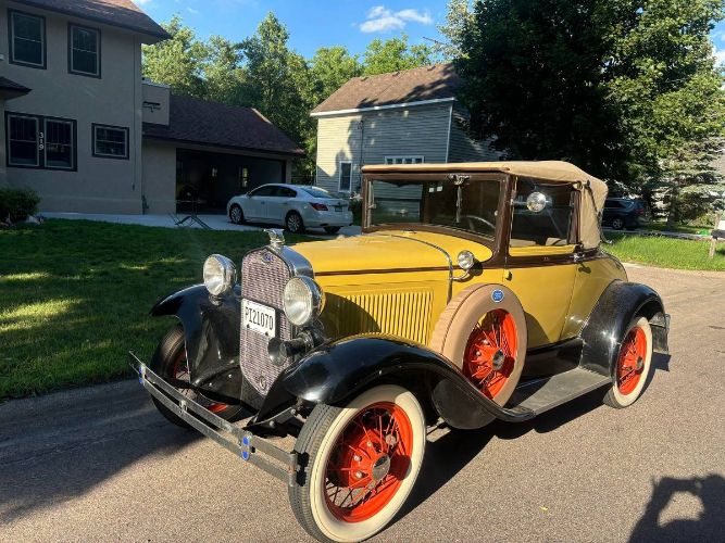 Unknown-Model-a-1930-Yellow-19
