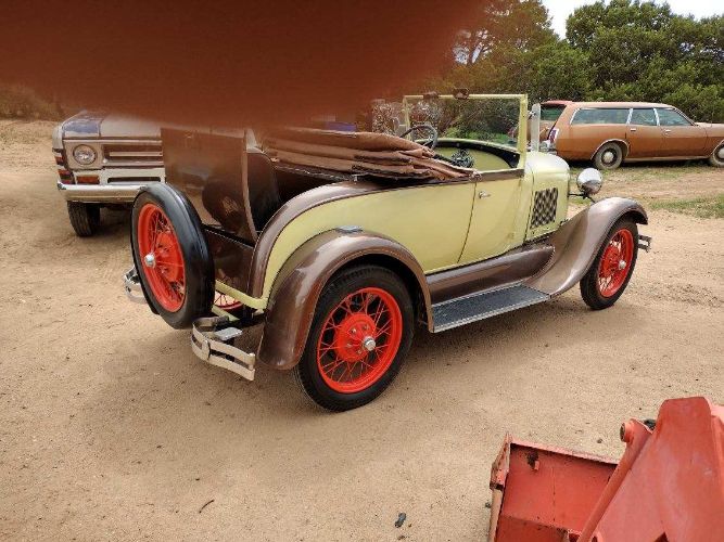 Unknown-Model-a-1930-YellowBrown-Pearl-1