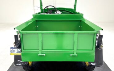 Unknown-Model-a-1931-Apple-Green-Dark-Green-10