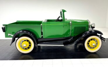 Unknown-Model-a-1931-Apple-Green-Dark-Green-12
