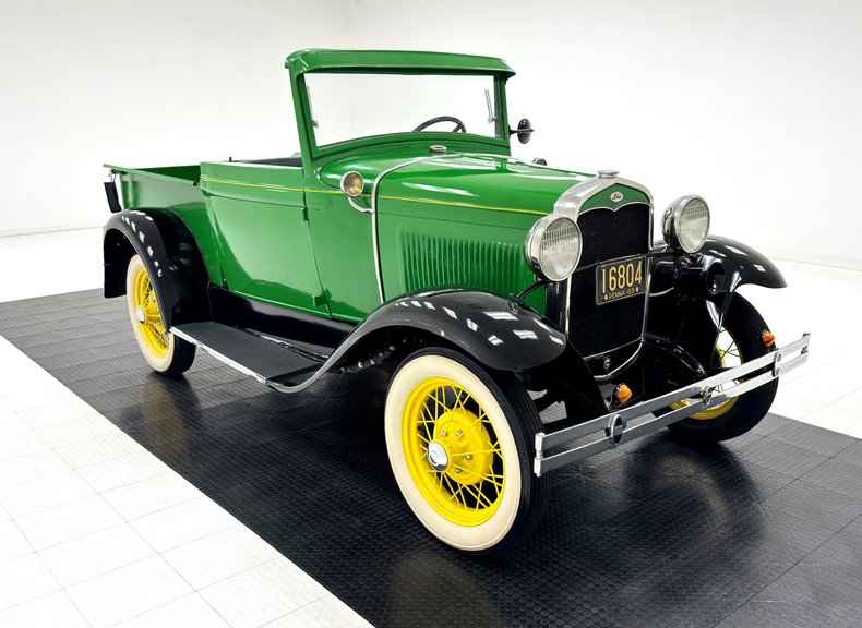 Unknown-Model-a-1931-Apple-Green-Dark-Green-13