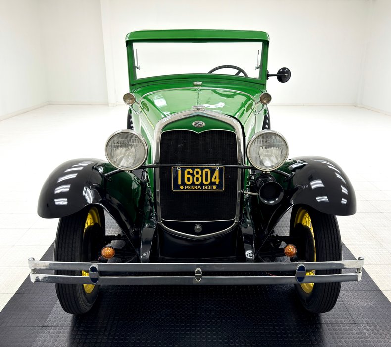 Unknown-Model-a-1931-Apple-Green-Dark-Green-14