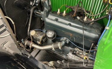 Unknown-Model-a-1931-Apple-Green-Dark-Green-28