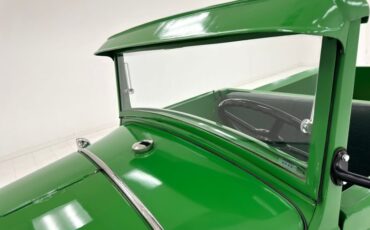 Unknown-Model-a-1931-Apple-Green-Dark-Green-3