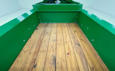 Unknown-Model-a-1931-Apple-Green-Dark-Green-30