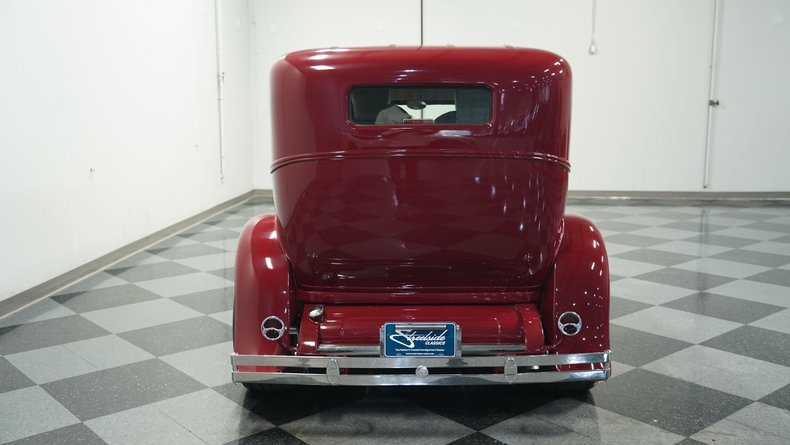 Unknown-Model-a-1931-Cabernet-Red-Tan-10