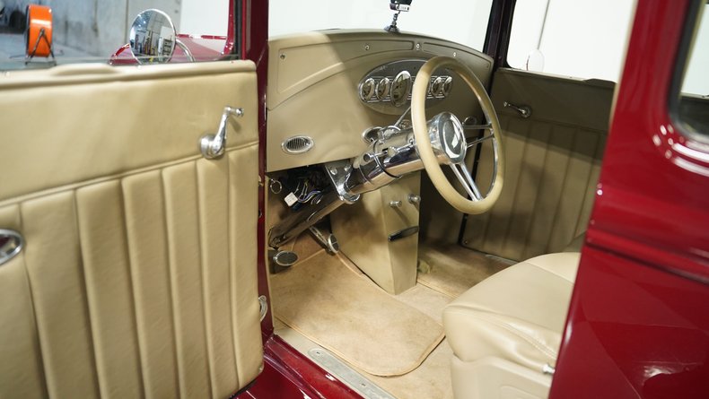 Unknown-Model-a-1931-Cabernet-Red-Tan-2