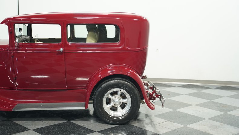 Unknown-Model-a-1931-Cabernet-Red-Tan-33