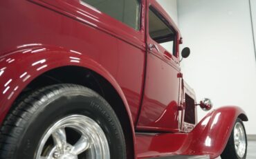 Unknown-Model-a-1931-Cabernet-Red-Tan-36