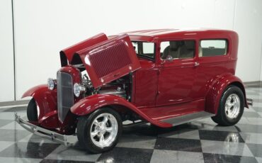 Unknown-Model-a-1931-Cabernet-Red-Tan-39