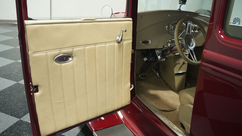 Unknown-Model-a-1931-Cabernet-Red-Tan-43
