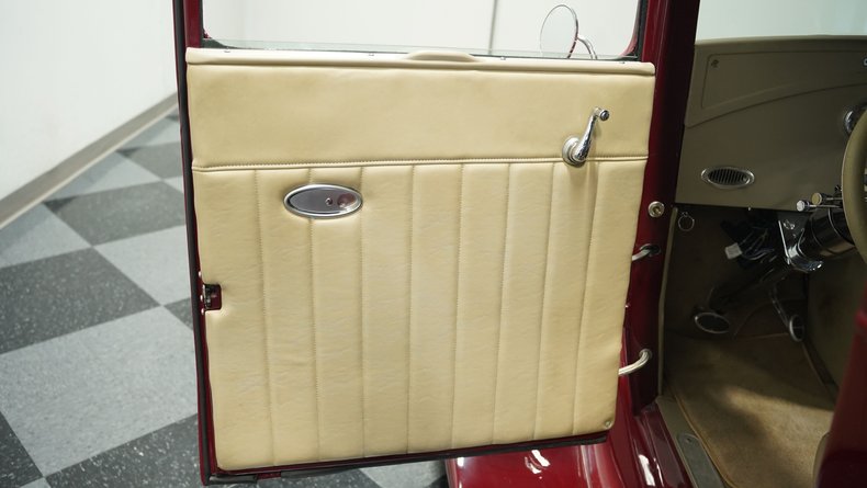 Unknown-Model-a-1931-Cabernet-Red-Tan-44