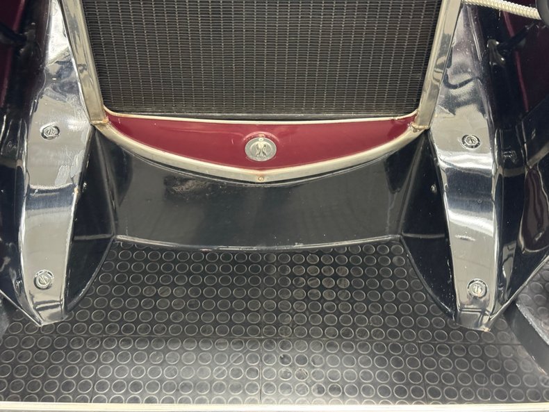 Unknown-Model-a-1931-Ford-Maroon-Tan-10