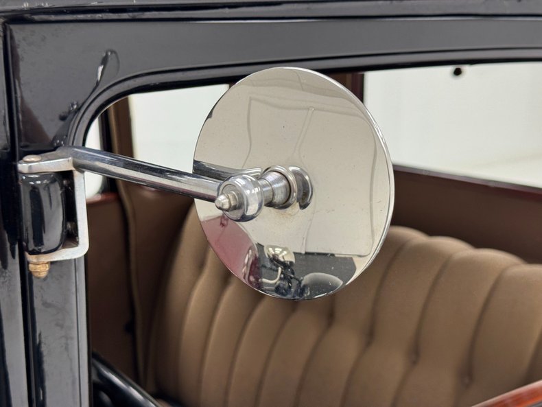Unknown-Model-a-1931-Ford-Maroon-Tan-16