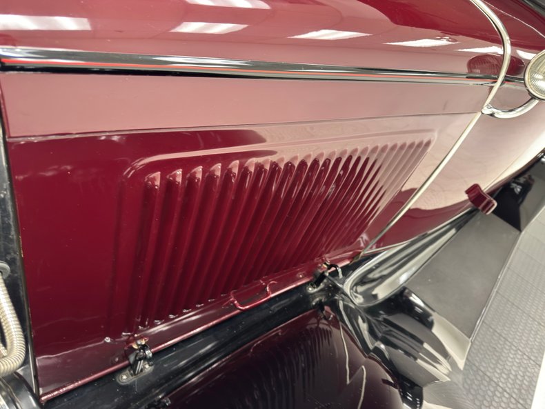 Unknown-Model-a-1931-Ford-Maroon-Tan-17