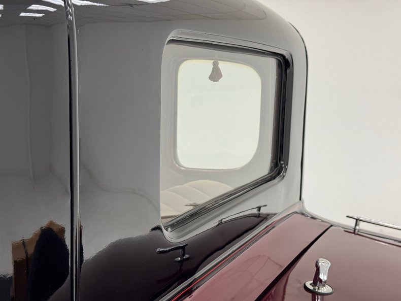 Unknown-Model-a-1931-Ford-Maroon-Tan-23