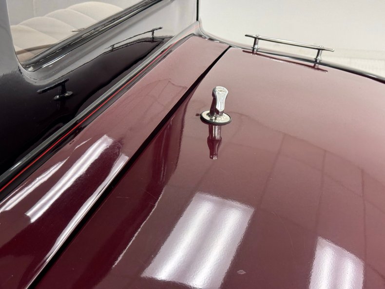 Unknown-Model-a-1931-Ford-Maroon-Tan-24