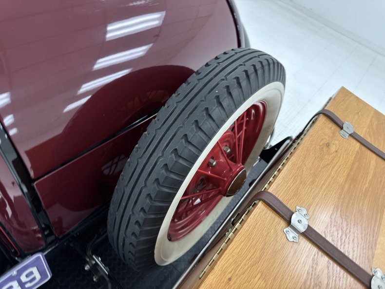 Unknown-Model-a-1931-Ford-Maroon-Tan-25