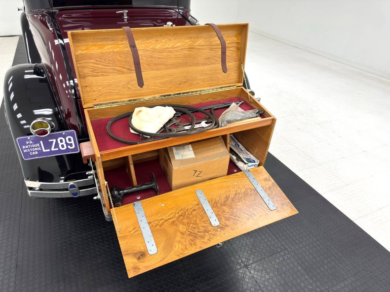 Unknown-Model-a-1931-Ford-Maroon-Tan-27