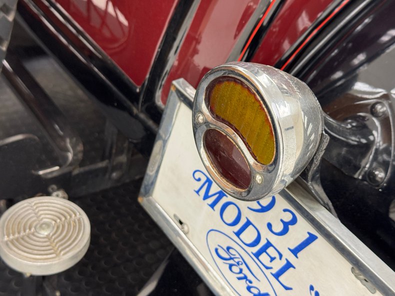Unknown-Model-a-1931-Ford-Maroon-Tan-28