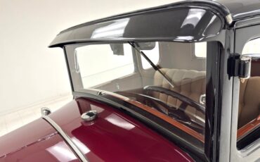 Unknown-Model-a-1931-Ford-Maroon-Tan-7