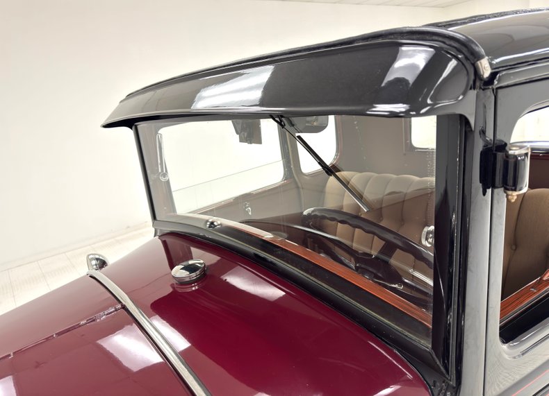 Unknown-Model-a-1931-Ford-Maroon-Tan-7