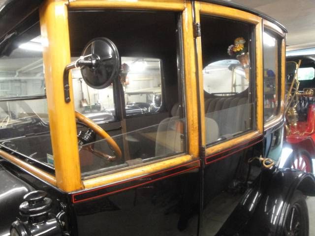 Unknown-Model-t-1918-Black-10